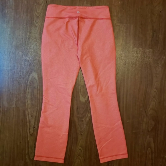 Lululemon athletic leggings pink size 4 - Picture 3 of 4